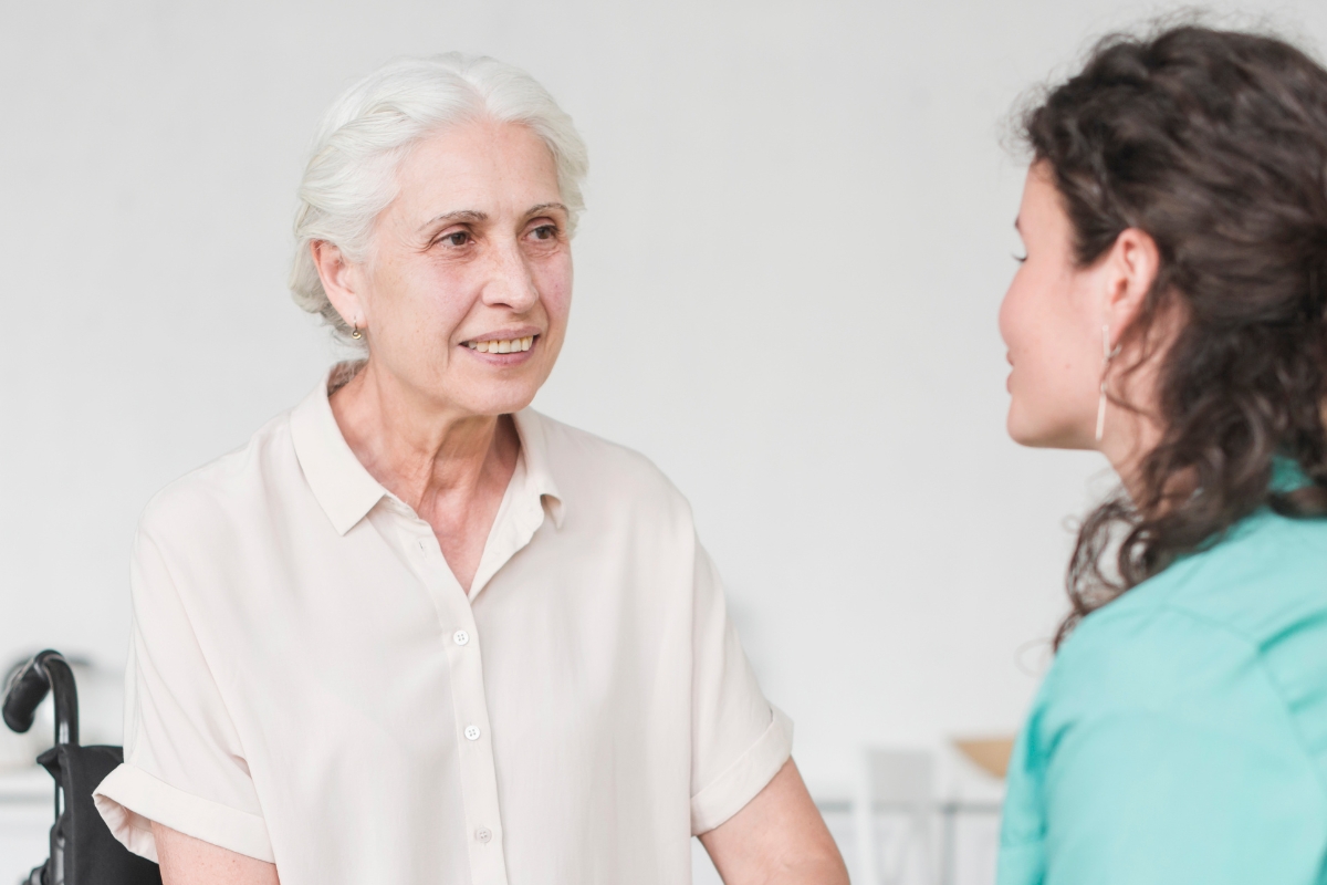 elderly-couple-mobile elderly couple dancing
